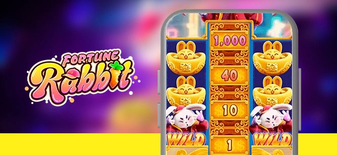 Layar permainan Plushie Frenzy menampilkan lengan arcade virtual dan boneka yang dapat ditangkap